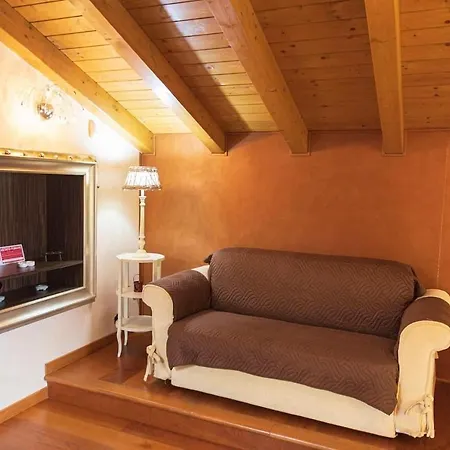 Apartment Il Sasso Bianco Bb Comerio