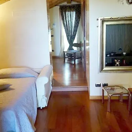 Il Sasso Bianco Bb Appartement
